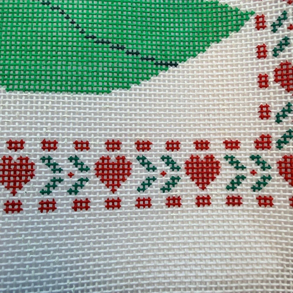 Vintage Needlepoint Canvas Christmas Tree Heart Border Cotton White 18x14 1980s